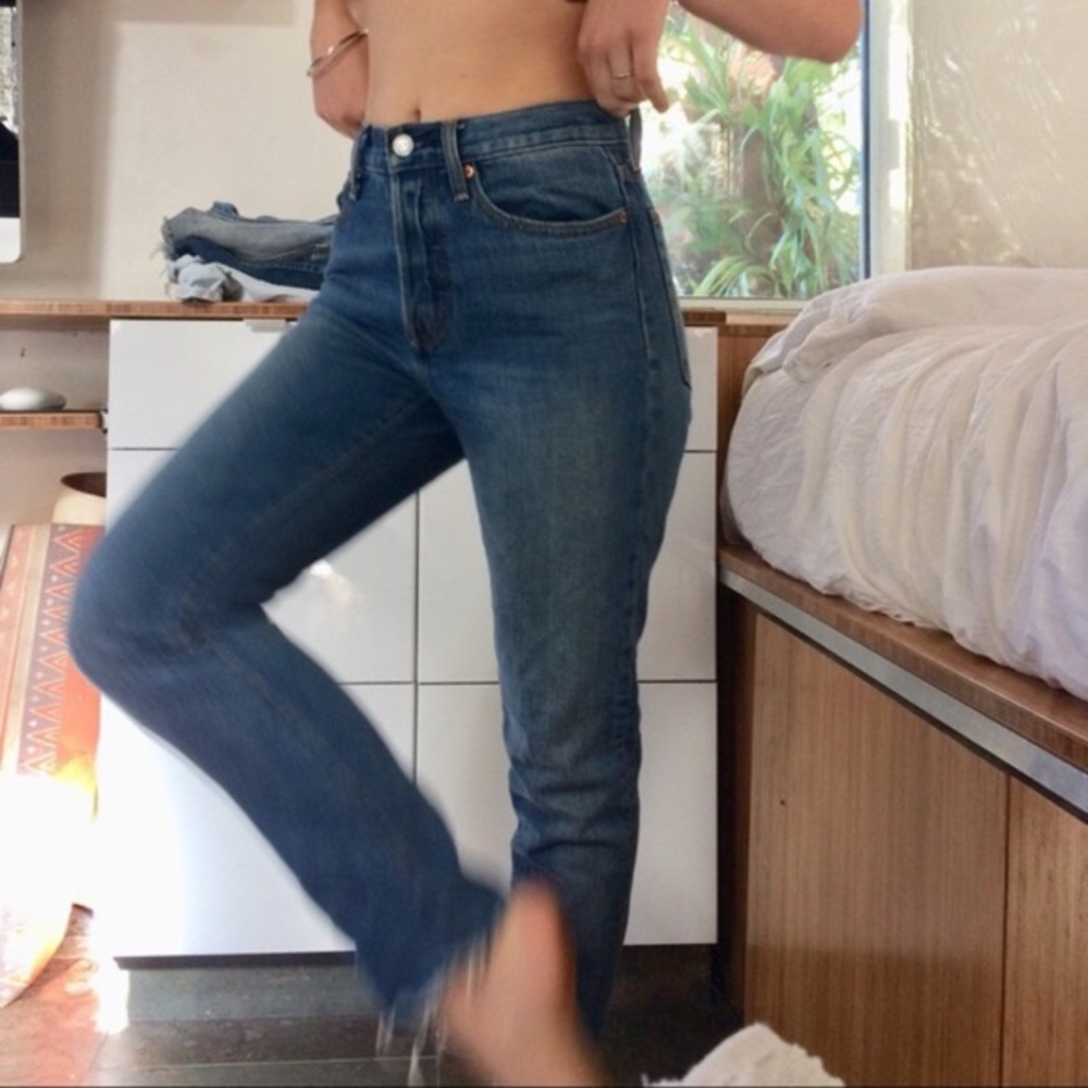 LEVI’s Wedgie Icon White Oak Cone Denim Jeans 31 - Picture 4 of 8